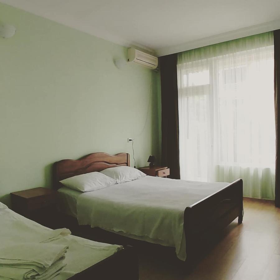 Green Hotel Kvariati Eksteriør billede